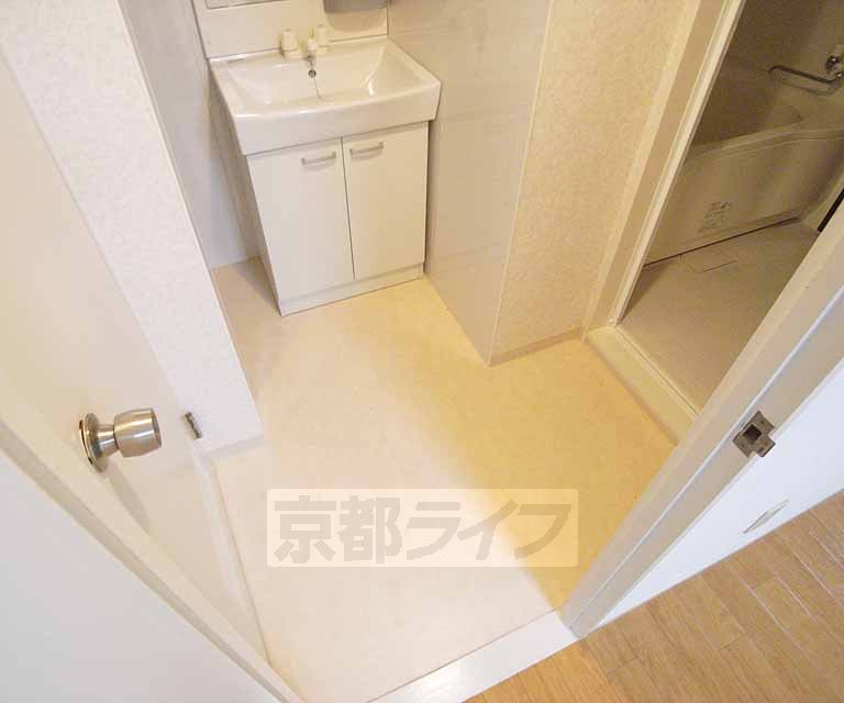 洗面設備　脱衣洗面所です。