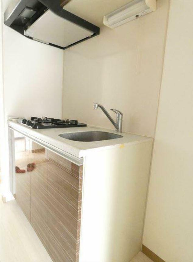 キッチン　広々使える快適な調理スペースです♪