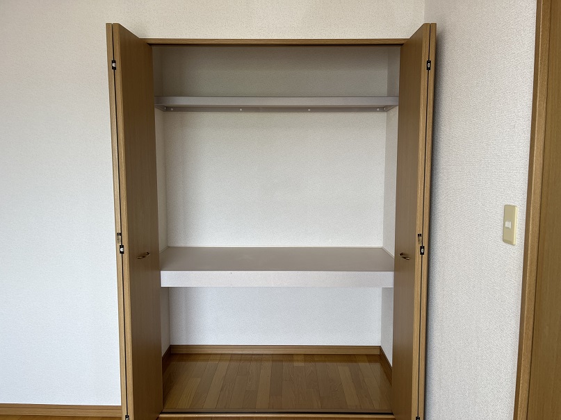 収納　302号室の画像になります