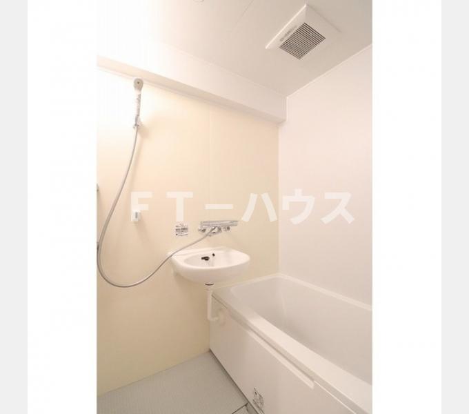 バス・シャワールーム　浴室