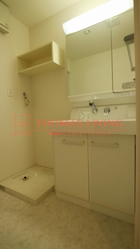 洗面設備　※別号室の参考写真です。