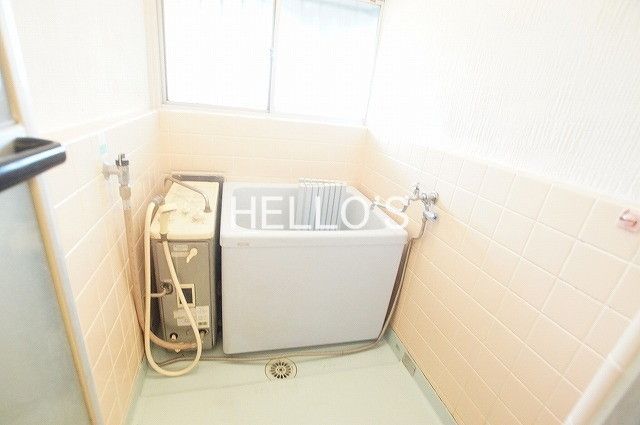 バス・シャワールーム　～バスルーム～