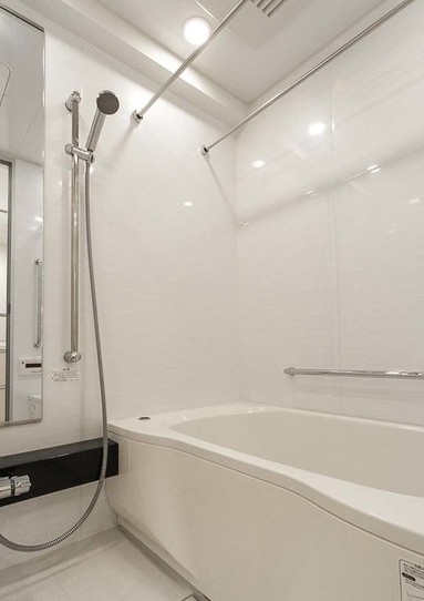 バス・シャワールーム　☆ゆっくりくつろげるお風呂☆