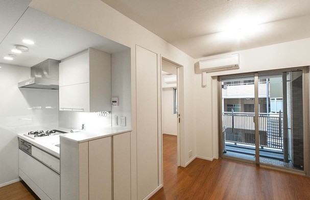 居室・リビング　☆明るい居室☆