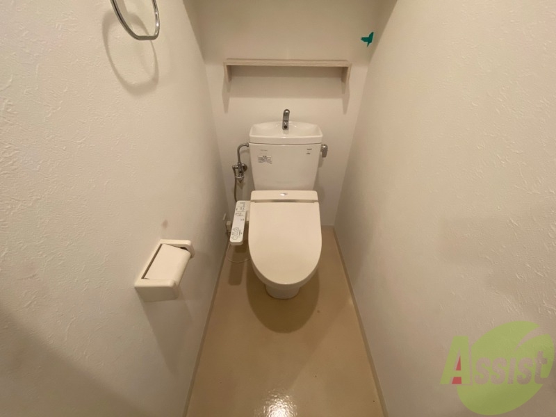 トイレ　トイレです。ウォシュレット付を探している方、おすすめです。