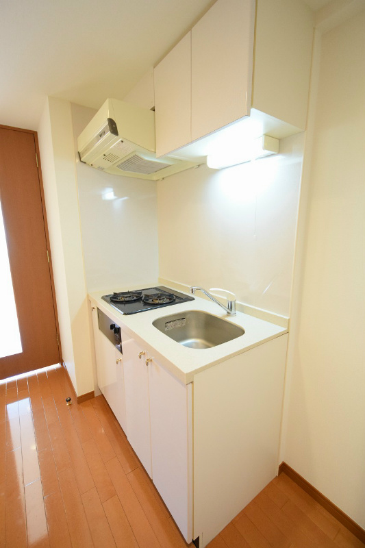 キッチン　※別部屋参考写真