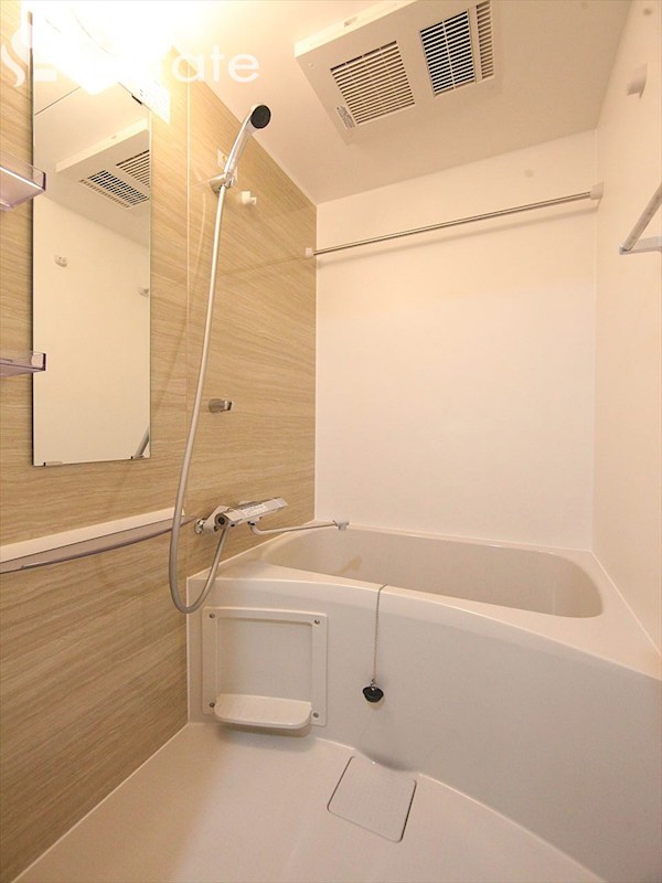 バス・シャワールーム　バスルーム