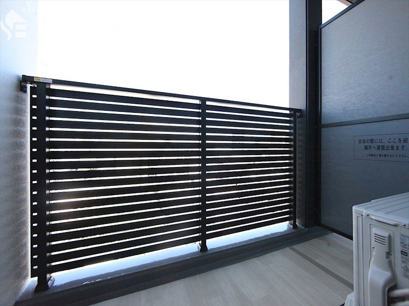 バルコニー　バルコニー