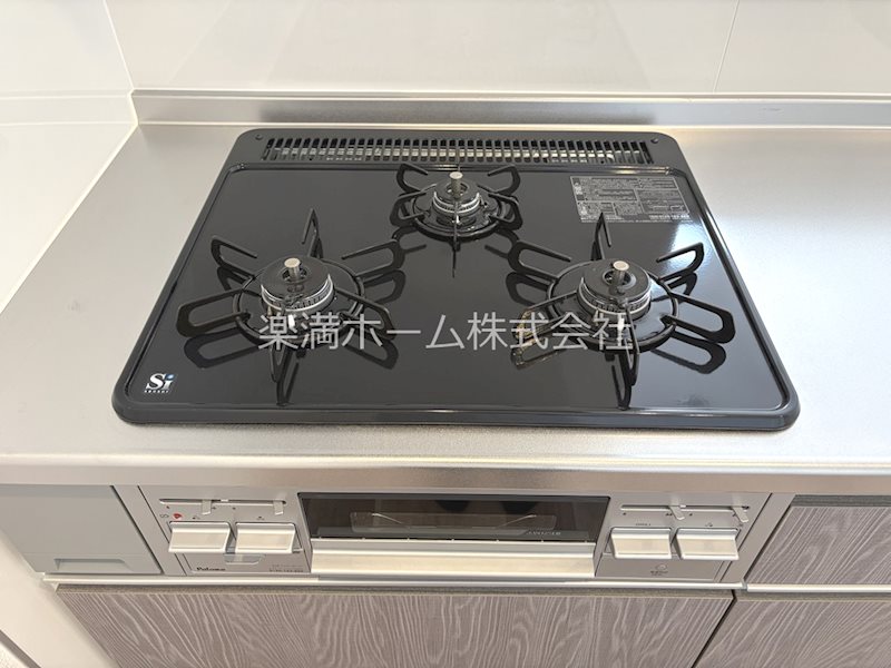 その他　3口ガスシステムキッチン♪