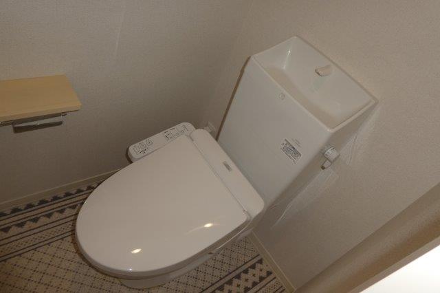 トイレ　ウォシュレット