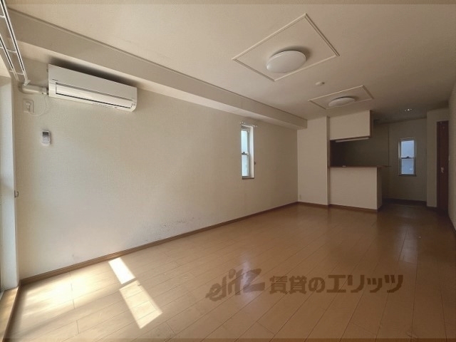 居室・リビング　洋室