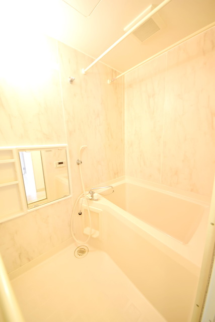 バス・シャワールーム　～一日の疲れを癒しましょうっ～