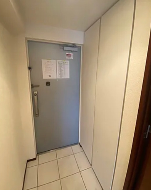 玄関　☆シューズボックス付き玄関スペース☆