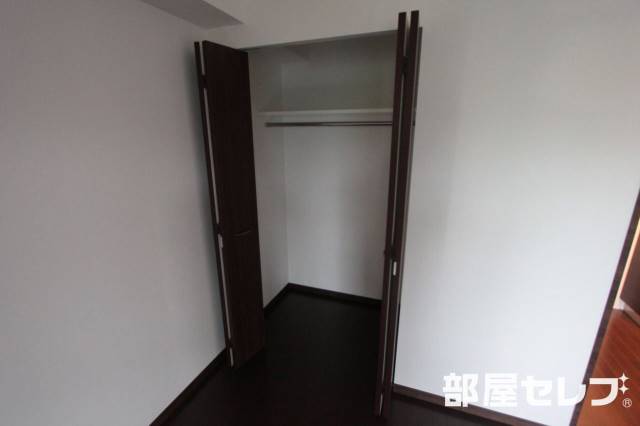 収納　奥行きのあるクローゼット