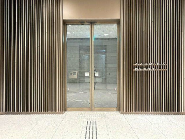 エントランス　エントランス