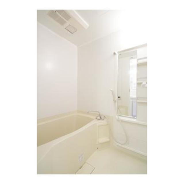 バス・シャワールーム　※写真は同タイプ住戸です。