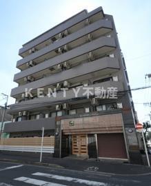 建物外観　落ち着いた雰囲気の外観です