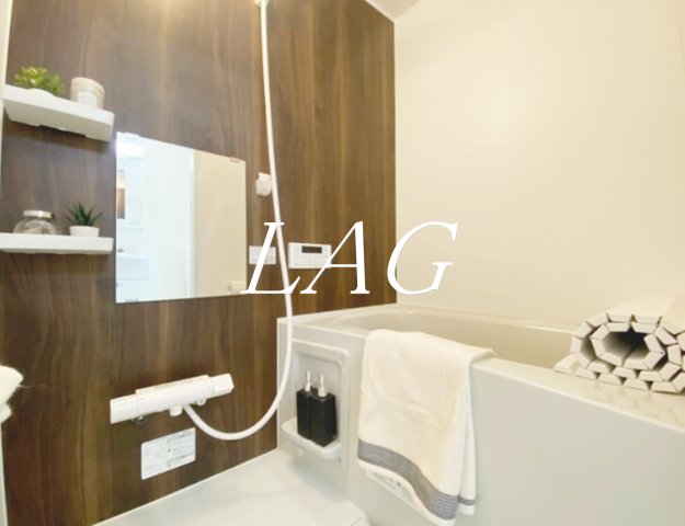 バス・シャワールーム　お風呂です。家具家電は付きません。