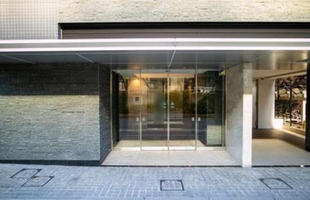 エントランス　エントランス