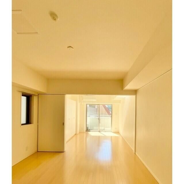 居室・リビング　使いやすい居間です