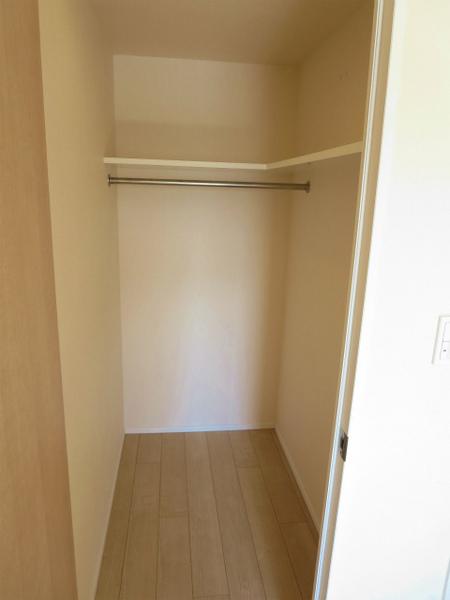 収納　ウォークインクローゼット