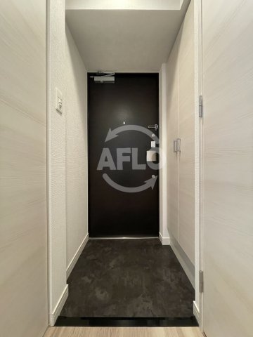 玄関　プレサンス南森町ライズ　玄関