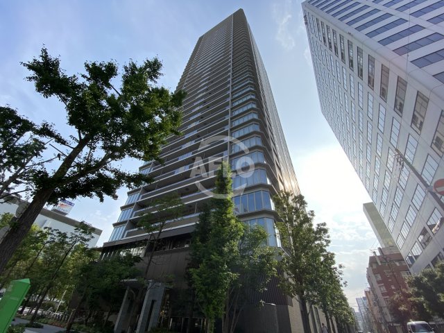 建物外観　プレミストタワー大阪新町ローレルコート　外観