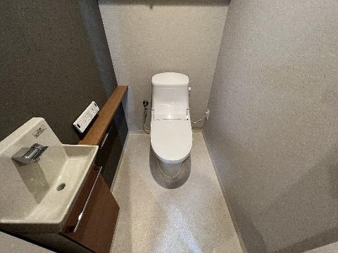 トイレ　トイレ