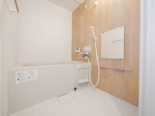 バス・シャワールーム　広々とした浴室で快適お風呂ライフ♪