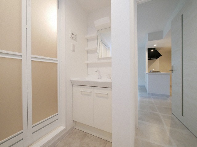 洗面設備　忙しい朝に嬉しいシャンプードレッサー完備♪