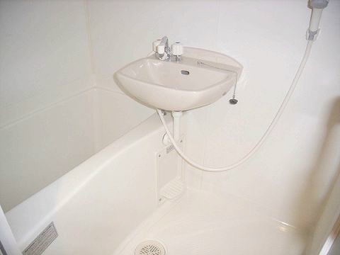 バス・シャワールーム　同型イメージ