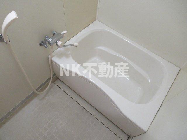 バス・シャワールーム　日々の疲れを癒すお風呂付です