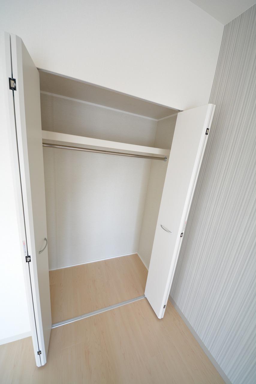 収納　レユシール　クローゼット