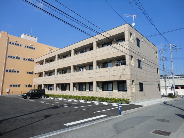 建物外観　外観写真（昼）