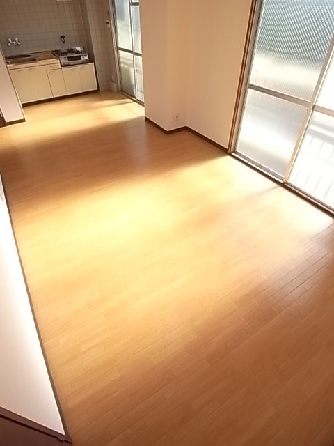 居室・リビング　使いやすい居間です