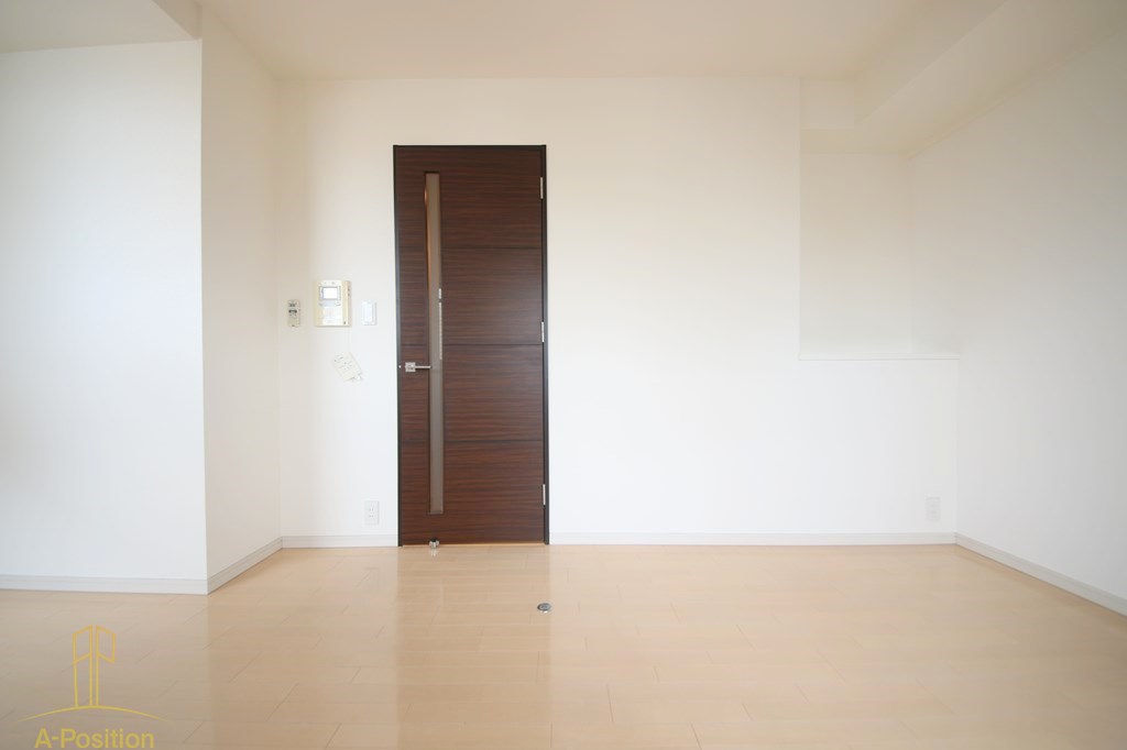 居室・リビング　エスライズ本町東