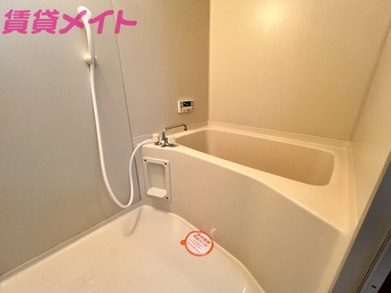 バス・シャワールーム　別部屋参考写真