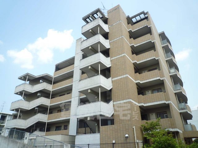 建物外観　オンライン内覧・現地案内も可能です