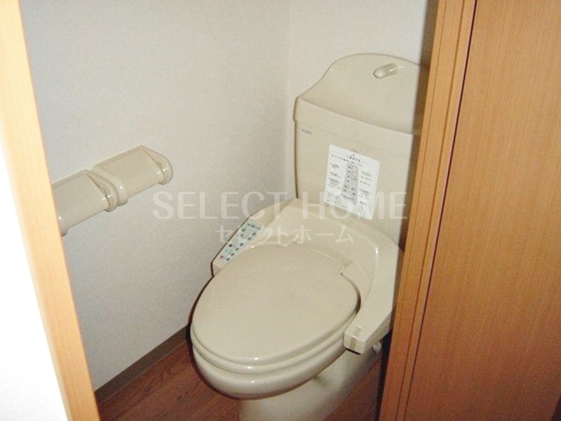トイレ　コンパクトで使いやすいトイレです
