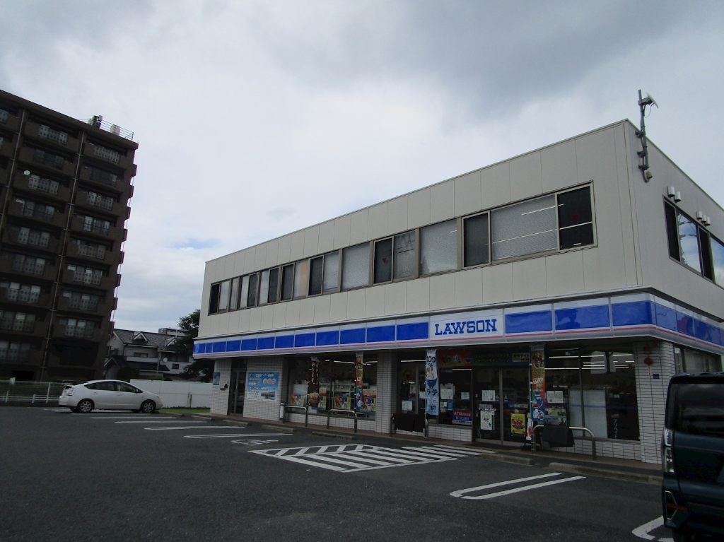 コンビニ　ローソン 熊本八王寺町店（コンビニ）まで456m
