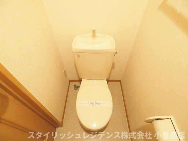 トイレ　コンパクトで使いやすいトイレです