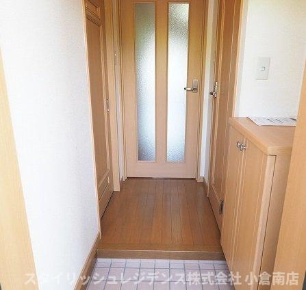 玄関　明るい玄関です