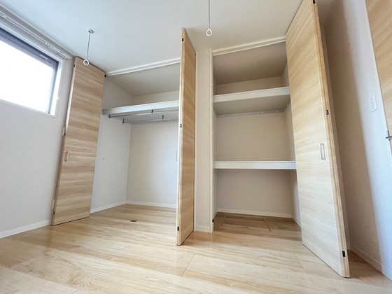 収納　※別部屋の写真です