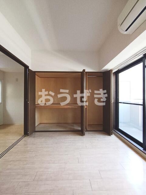 収納　?