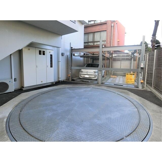 駐車場　駐車場（2019.12撮影）