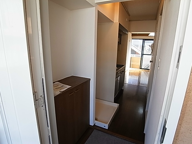 玄関　別部屋参考写真