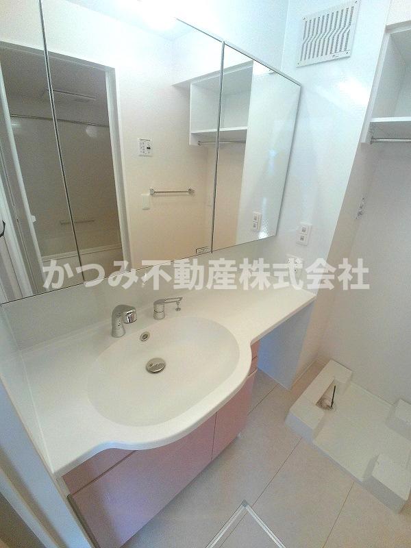 洗面設備　※他部屋参考写真