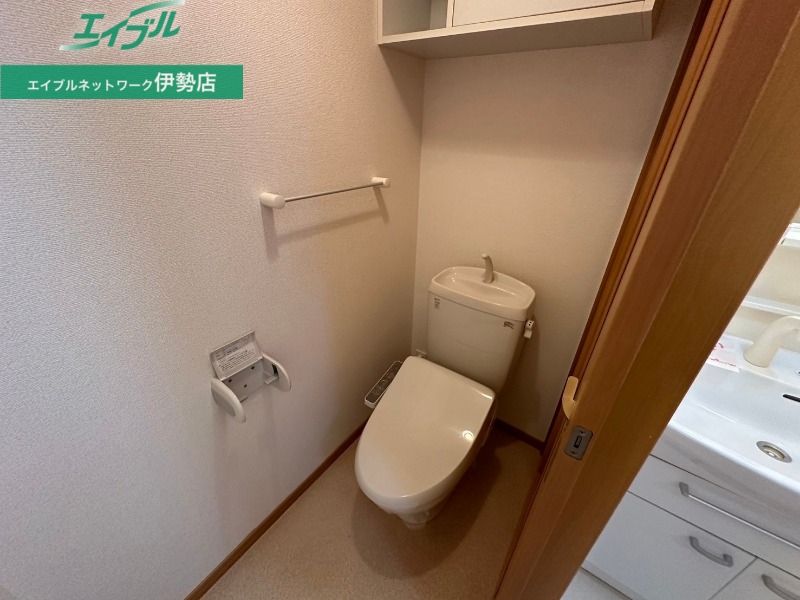 トイレ　別部屋参考写真