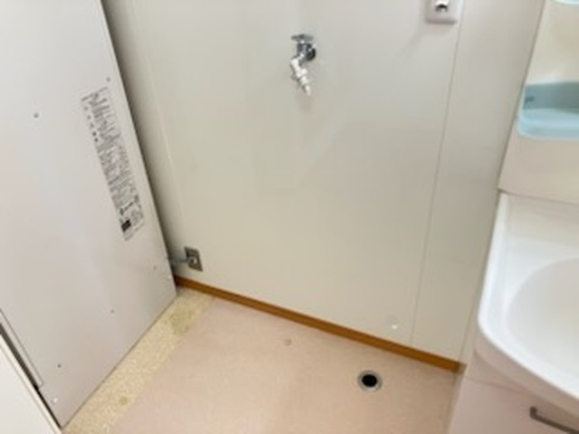 リビングタウン山の手 Eの内装写真