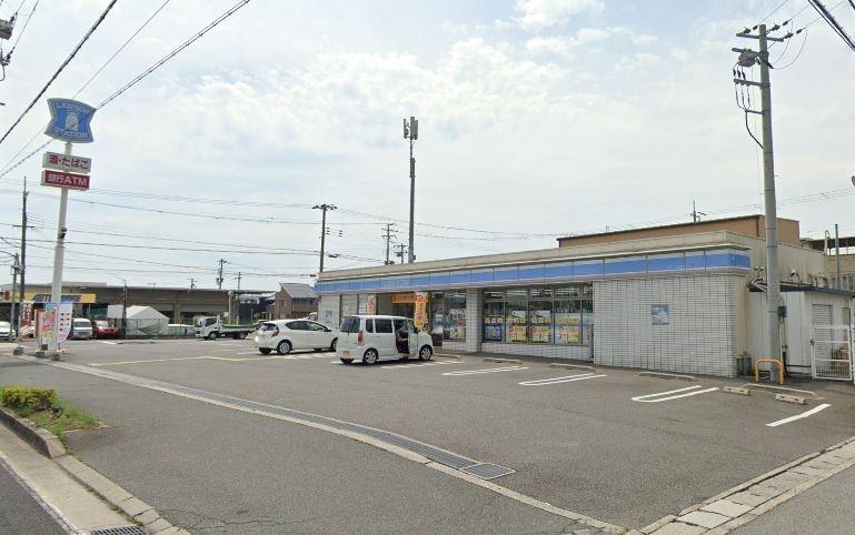 コンビニ　ローソン姫路飾磨城南町店（コンビニ）まで350m